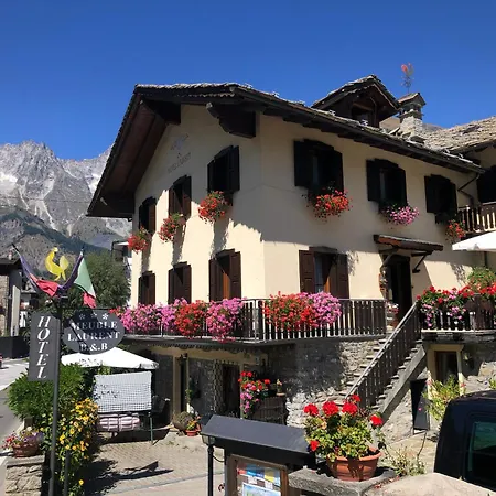 Maison Laurent Hotel 3*