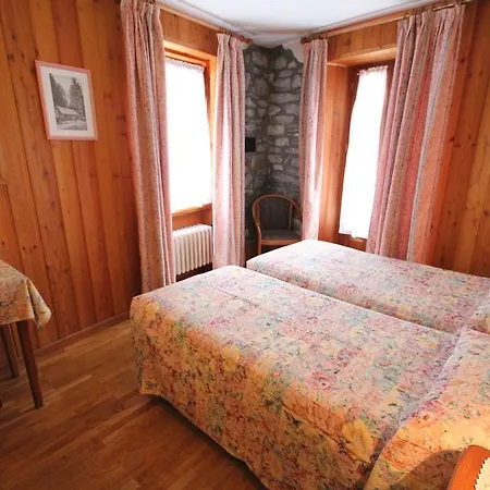 Hotel Maison Laurent 3*