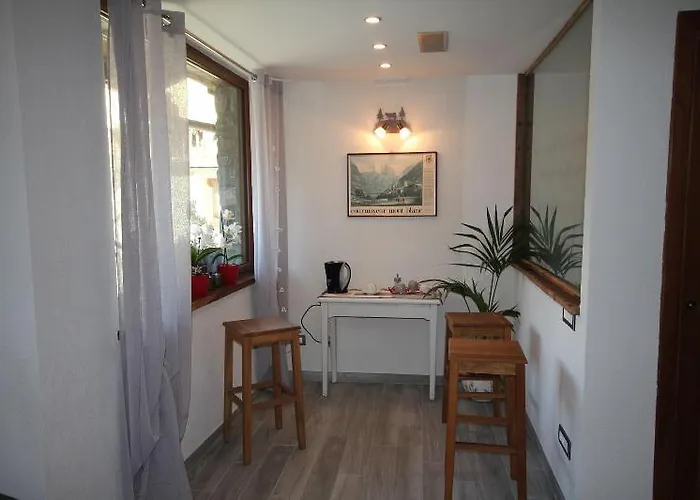 Maison Laurent Отель Курмайор