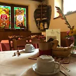 Отель Maison Laurent Курмайор