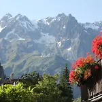 Otel Maison Laurent 3*