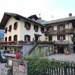 Maison Laurent Отель Курмайор