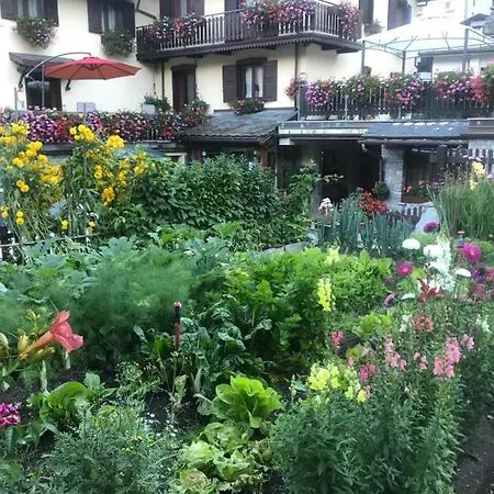 Maison Laurent Hotell 3*