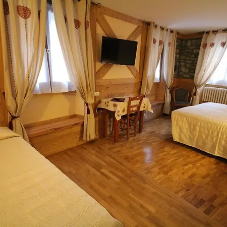 Maison Laurent Hotell Courmayeur